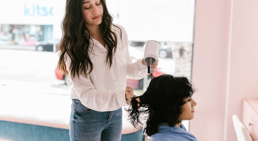 Low-Maintenance Haircuts for Busy Professionals